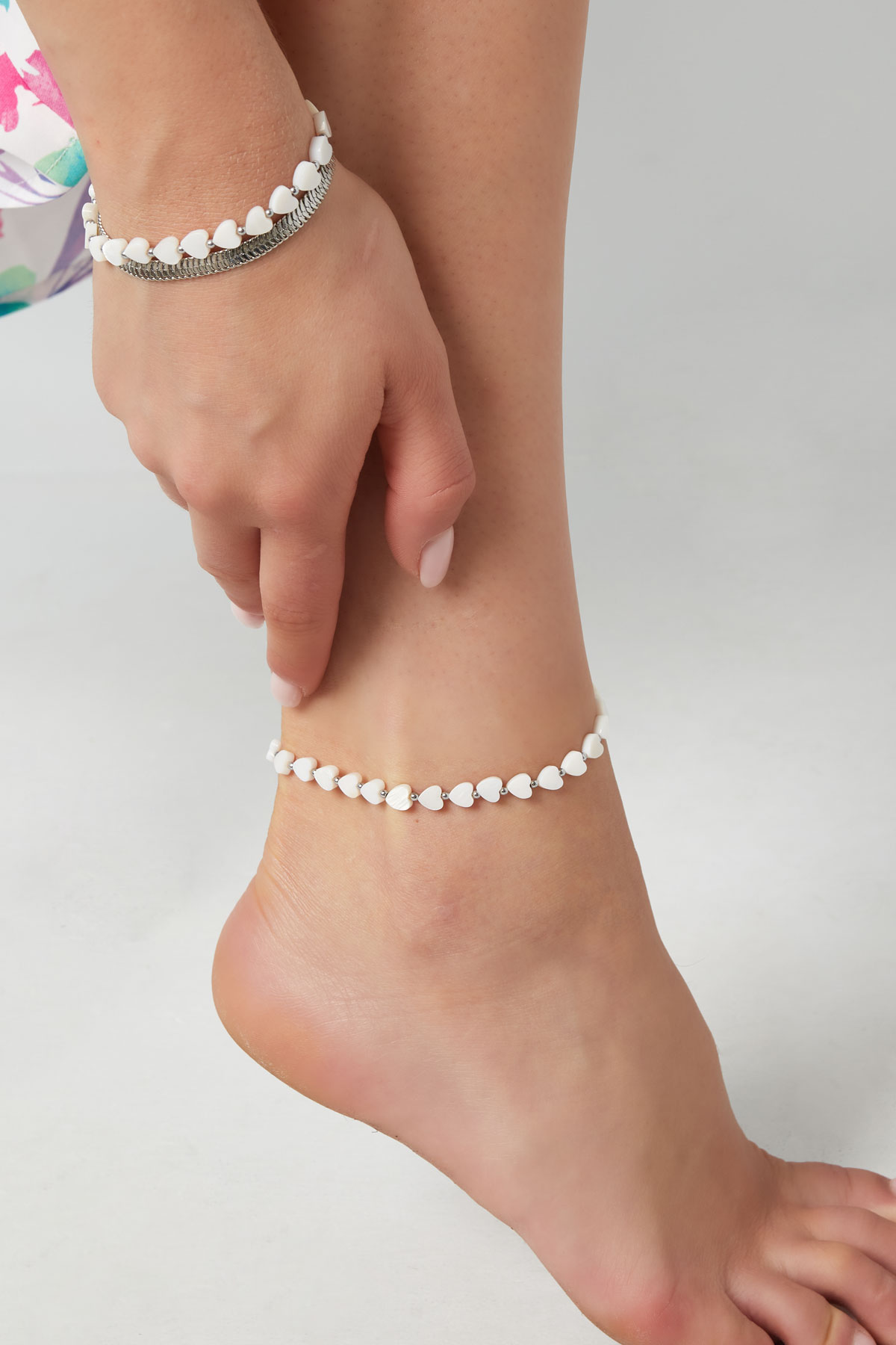 Bracelet de cheville coeurs coquillage - argent
